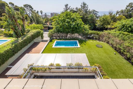 VILLA DE LUJO CON VISTAS AL MAR - BARCELONA