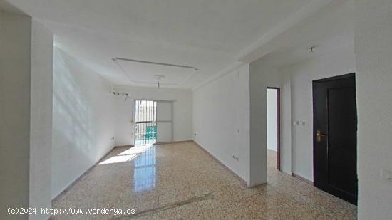 Se Vende en Sevilla - SEVILLA