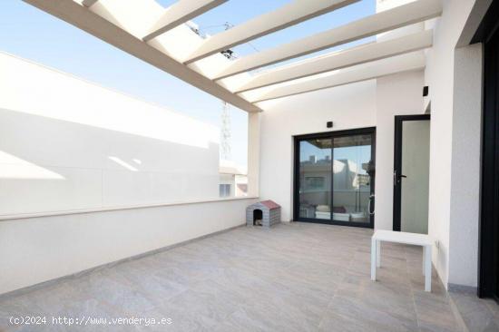 CHALET EXCLUSIVO EN LA HERRADA, LOS MONTESINOS - ALICANTE