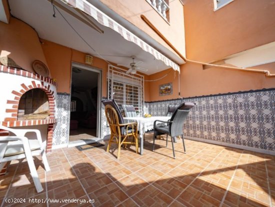 Villa en venta en Torrevieja (Alicante)