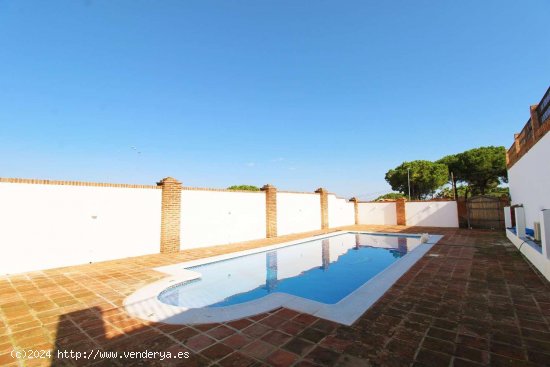 Villa en venta en Alhaurín de la Torre (Málaga)