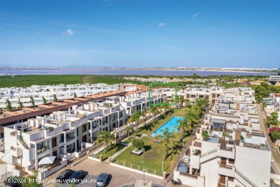  Chalet en venta en Torrevieja (Alicante) 