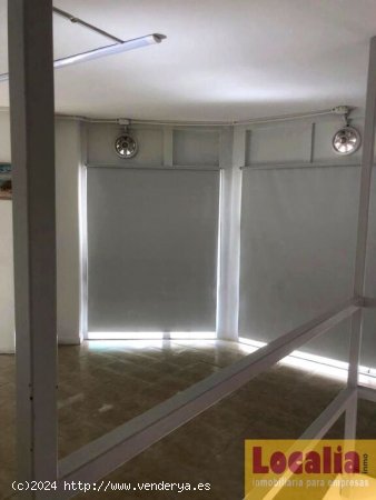 Local comercial en alquiler en Torrelavega.