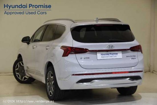 Hyundai Santa Fe Híbrido Enchufable ( Santa Fe 1.6TGDI PHEV Style 7pl 4WD 6AT )  - Fornells de la S