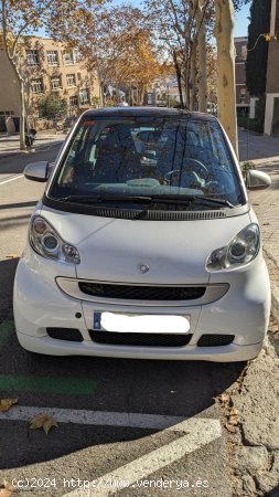 Smart Fortwo Coupe MHD Pasion 52 de 2011 con 145.000 Km por 5.500 EUR. en Barcelona