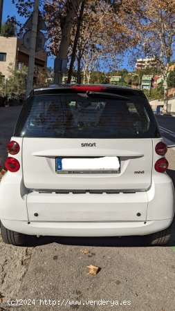 Smart Fortwo Coupe MHD Pasion 52 de 2011 con 145.000 Km por 5.500 EUR. en Barcelona