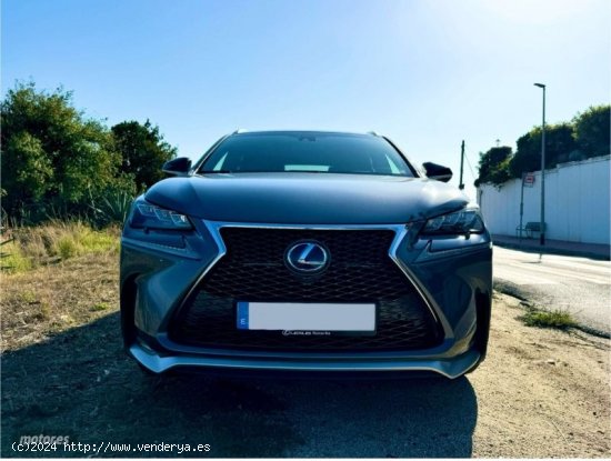 Lexus NX 300h F Sport -Full de 2016 con 110.000 Km por 26.600 EUR. en Barcelona