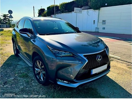 Lexus NX 300h F Sport -Full de 2016 con 110.000 Km por 26.600 EUR. en Barcelona