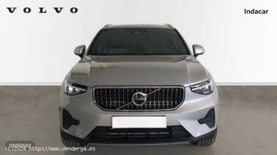 Volvo XC40 XC40 Recharge Core, T4 plug-in hybrid, Electrico/Gasolina, Bright de 2023 con 8 Km por 37