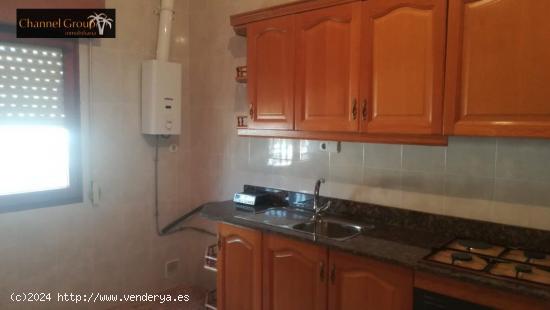 SE VENDE  CASA DE CAMPO ENTRE CREVILLENTE Y ALBATERA - ALICANTE