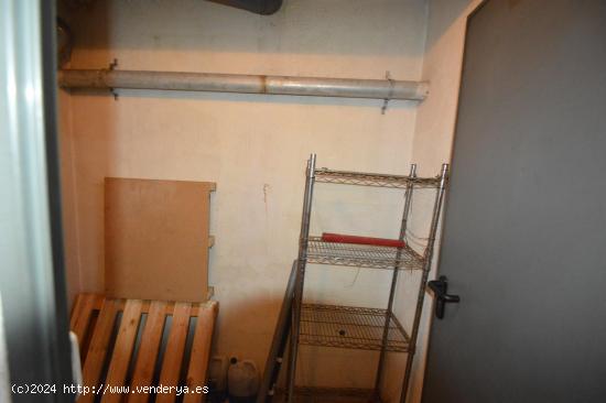 SE VENDE TRASTERO CON ENTRADA POR LA CALLE CAMPRODÓN 15 Y CALLE IRLANDA 78-80. - BARCELONA