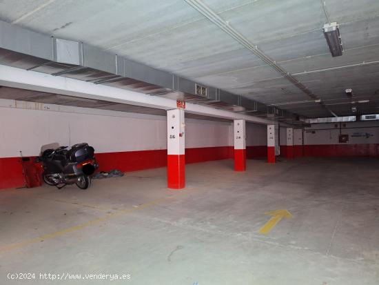 Plaza de Parking - ALICANTE