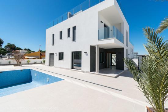 OBRA NUEVA - Villa en los Balcones - ALICANTE