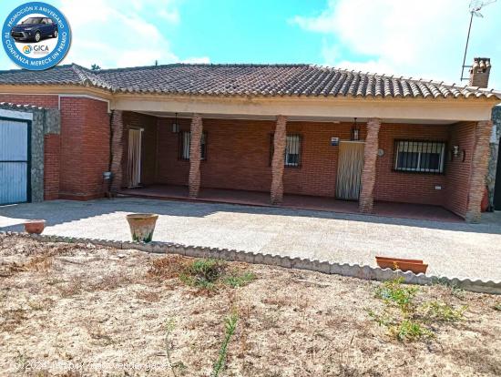  Chalet en el Marquesado con parcela de 4.441m2 - CADIZ 