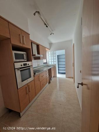 PISO VPO CENTRICO PARA ENTRAR VIVIR - CASTELLON