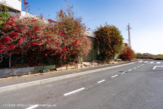 TERRENO URBANO PARA EDIFICIO DE 3 PLANTAS - SANTA CRUZ DE TENERIFE