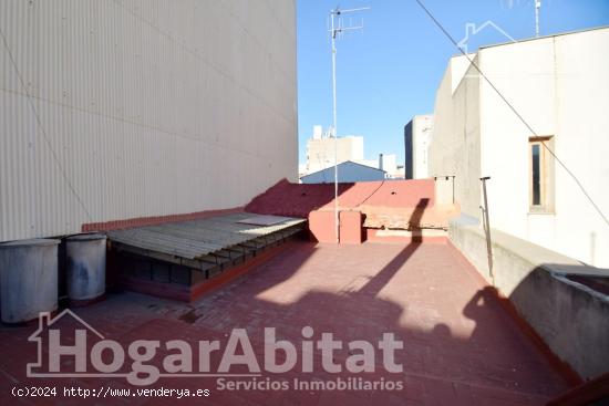 MAGNIFICA CASA CON TERRAZA Y LOCAL COMERCIAL EN EL CENTRO - CASTELLON