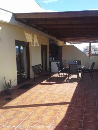 Ático con  pérgola, 2 habitaciones y garaje - MURCIA