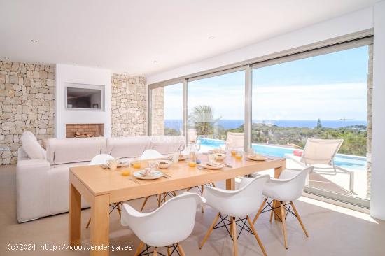 VILLA PANORAMA - LUJO MEDITERRANEO CON VISTAS AL MAR Y ORIENTACION SUR EN JAVEA, ALICANTE - ALICANTE