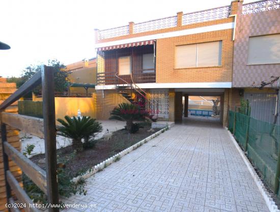 Se vende casa tipo dúplex en Isla Plana - MURCIA