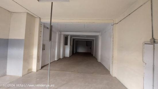 ALQUILER  BAJO COMERCIAL DE 198M2 EN CALLE MAESTRO PALAU  600€   - VALENCIA