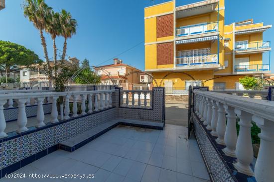 Se Vende en Santiago de la ribera - MURCIA