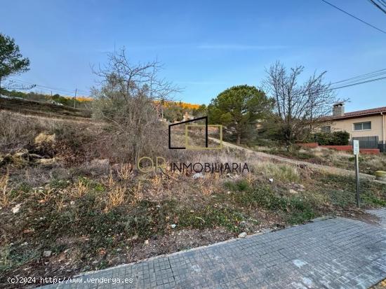 Terreno urbano de 583m2 en Pontons - BARCELONA