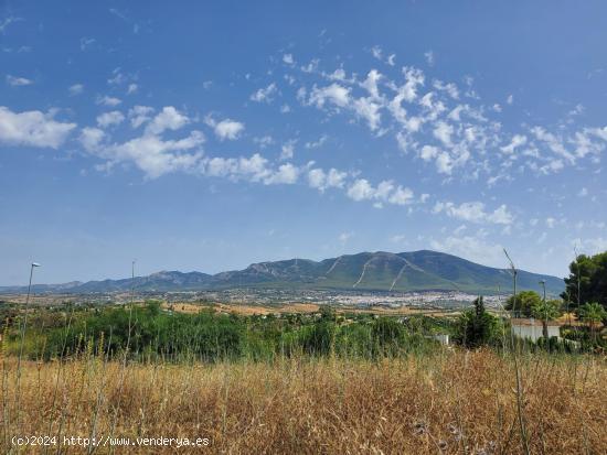 PARCELA URBANA CON PROYECTO Y LICENCIA - MALAGA