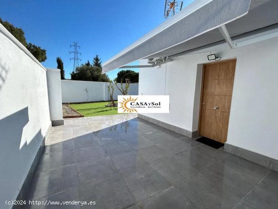  Chalet en alquiler en Alhaurín de la Torre (Málaga) 