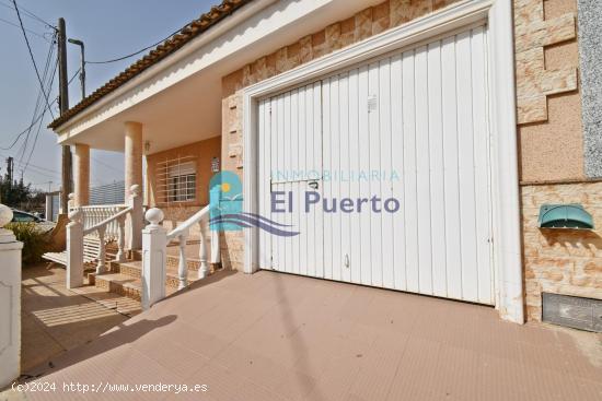 CASA DE PLANTA BAJA CON BUHARDILLA EN ZONA TRANQUILA - REF 1381 - MURCIA