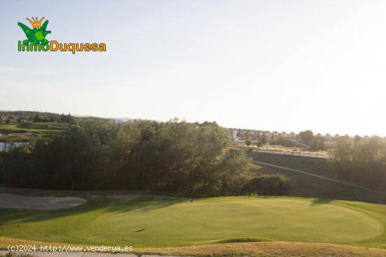  Inmejorable parcela en Santa Clara Golf con vistas espectaculares. - GRANADA 