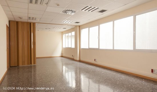 Local comercial en alquiler  en Barcelona - Barcelona