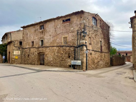 Casa Pairal con muchas posibilidades en el centro de Cistella