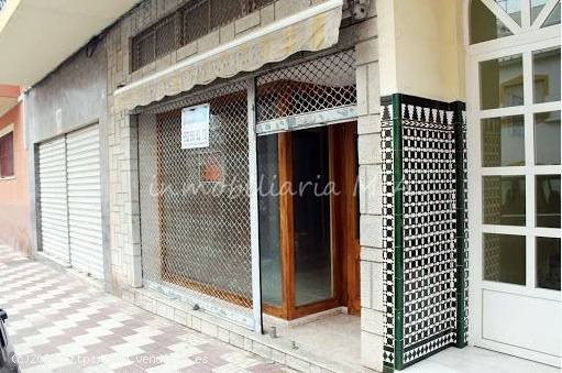 SE VENDE AMPLIO LOCAL EN ZONA EL CALVARIO