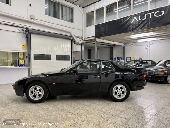 Porsche 944 S de 1988 con 61.088 Km por 19.990 EUR. en Barcelona