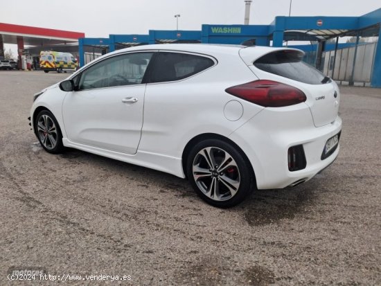 Kia Pro Ceed GT LINE de 2018 con 170.000 Km por 12.975 EUR. en Madrid