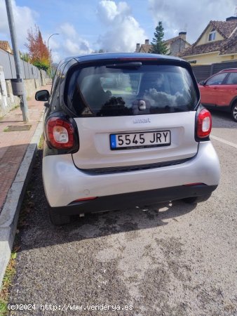 Smart Fortwo 60kW(81CV) EQ coupe de 2016 con 183.000 Km por 9.000 EUR. en Madrid