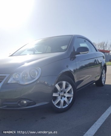 Volkswagen Eos 2.1 exellance de 2007 con 176.000 Km por 5.000 EUR. en Girona