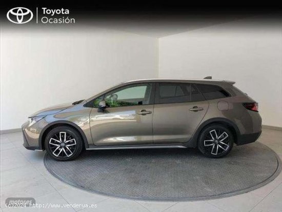 Toyota Corolla Touring Sports 180h Trek de 2019 con 108.877 Km por 21.900 EUR. en MADRID