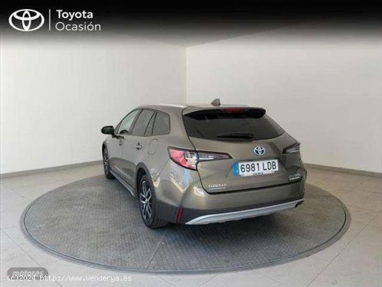 Toyota Corolla Touring Sports 180h Trek de 2019 con 108.877 Km por 21.900 EUR. en MADRID