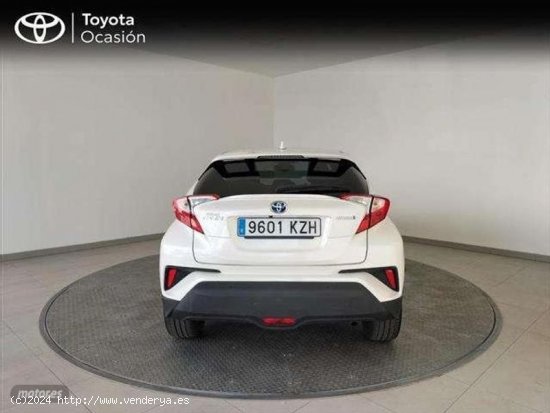 Toyota C-HR 125h Advance de 2019 con 99.988 Km por 21.400 EUR. en MADRID