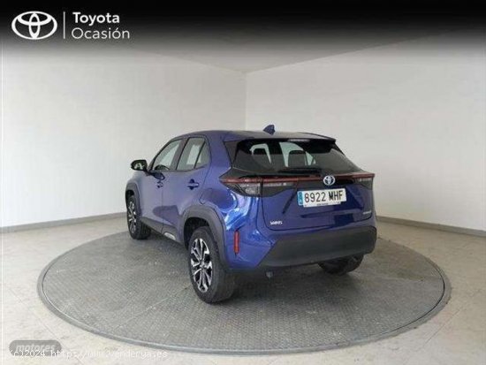 Toyota Yaris Cross 120h Active Tech de 2023 con 12.437 Km por 25.800 EUR. en MADRID