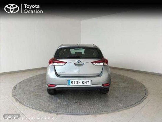 Toyota Auris Hybrid 140h Business de 2018 con 114.574 Km por 14.900 EUR. en MADRID