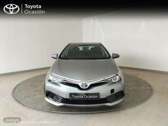 Toyota Auris Hybrid 140h Business de 2018 con 114.574 Km por 14.900 EUR. en MADRID