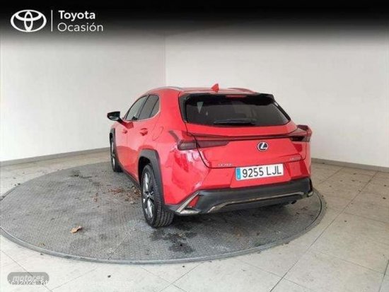 Lexus UX 250h F Sport 2wd de 2020 con 36.389 Km por 30.800 EUR. en MADRID