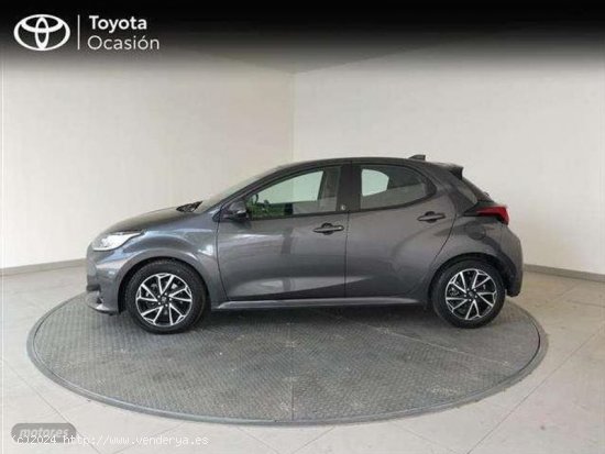 Toyota Yaris 120h 1.5 Style de 2022 con 76.474 Km por 20.700 EUR. en MADRID