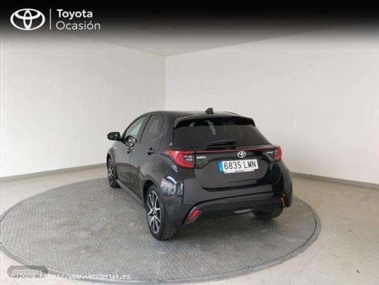 Toyota Yaris 120h 1.5 Style de 2021 con 57.847 Km por 21.250 EUR. en MADRID