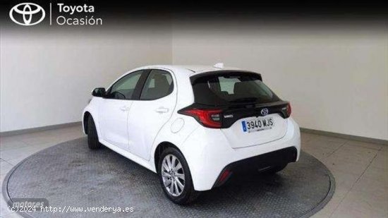 Toyota Yaris 120h 1.5 Active Tech de 2023 con 15.578 Km por 21.400 EUR. en MADRID