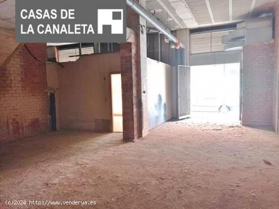 LOCAL COMERCIAL AL LADO DE LA AVENIDA  EN MISLATA - VALENCIA