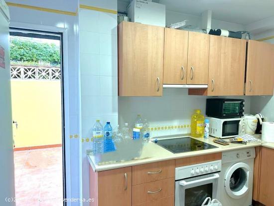 Piso tres dormitorios con aparcamiento, Montemar - La Carihuela, Torremolinos - MALAGA